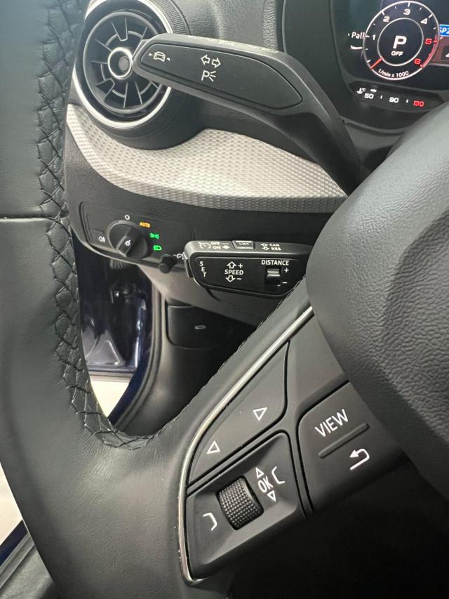 AUDI Q2 30 TDI S tronic Admired