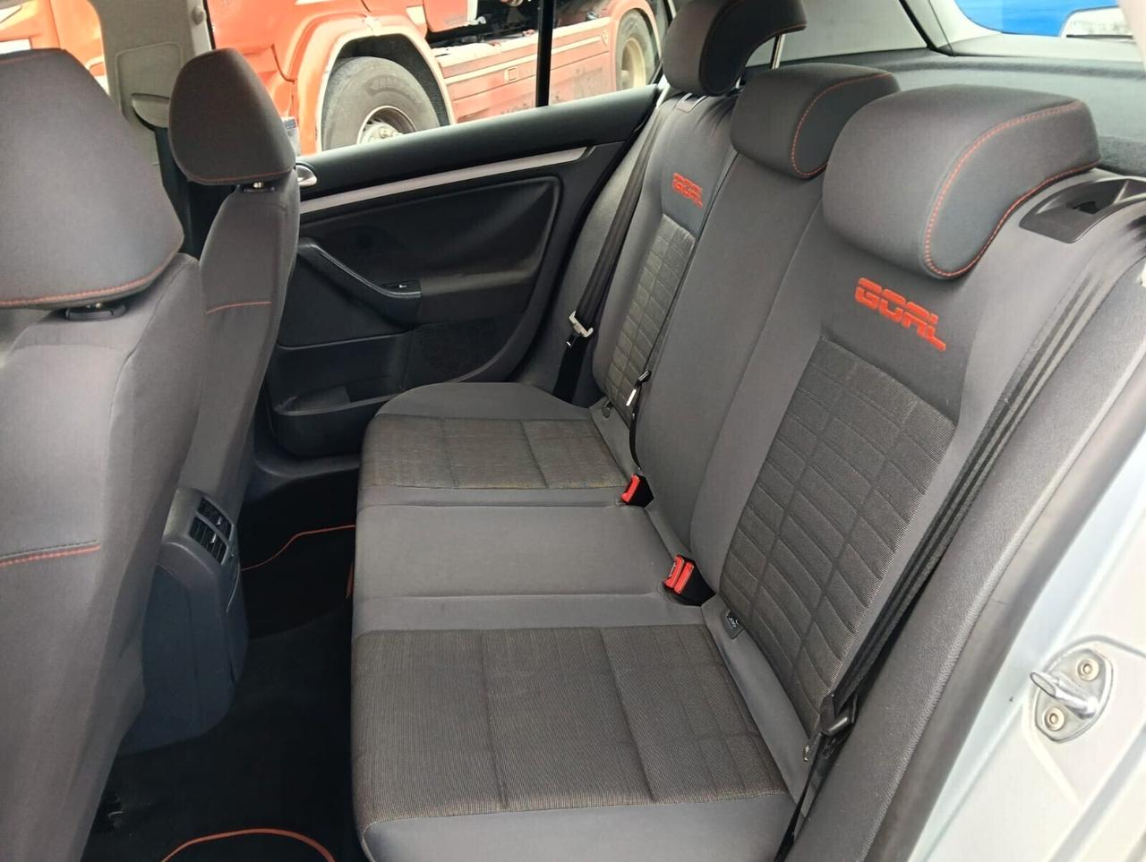 Volkswagen Golf 1.6 5p. Goal