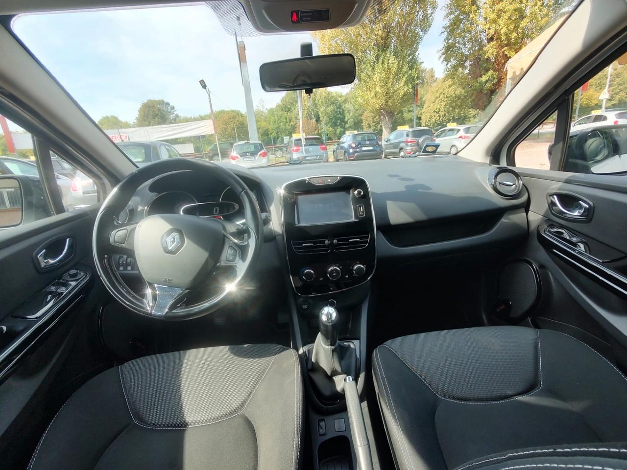 Renault Clio 1.2 75CV GPL 5 porte Live, BENZINA\GPL, OK NEOPATENTATI