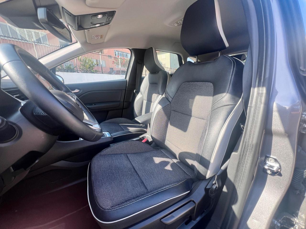 Renault Captur Full Hybrid E-Tech 145 CV Intens