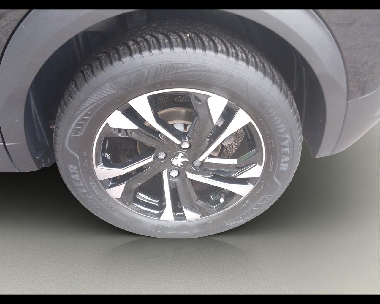 PEUGEOT 2008 2ª serie - 2008 BlueHDi 130 S&S EAT8 Allure Pack