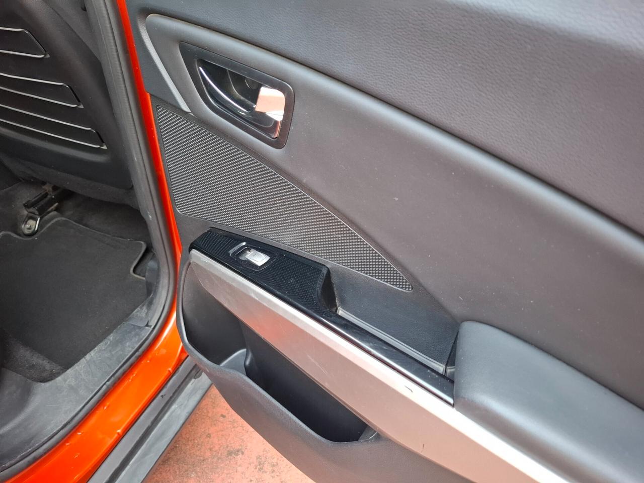 Ssangyong Tivoli 1.6 2WD Bi-fuel GPL Go