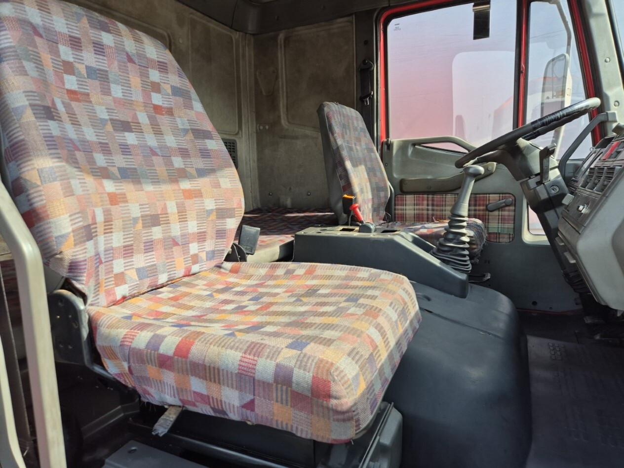 IVECO EUROCARGO 120E18 centina registrabile