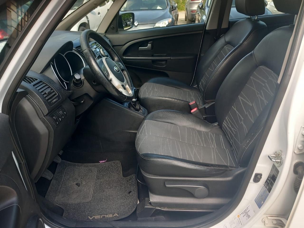 Kia Venga 1.4 GPL Cool