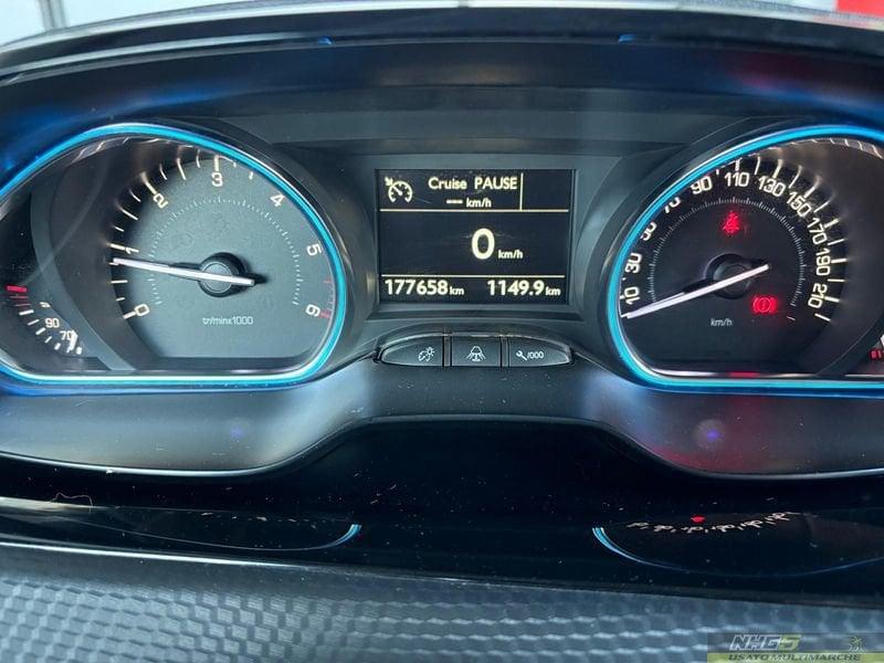 Peugeot 2008 BlueHDi 100 Allure