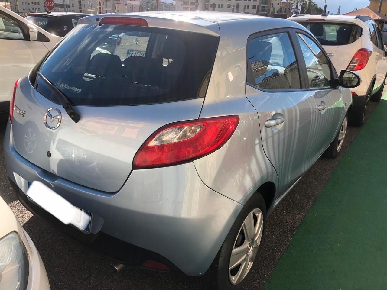 Mazda 2 Mazda2 1.3 GPL . Easy