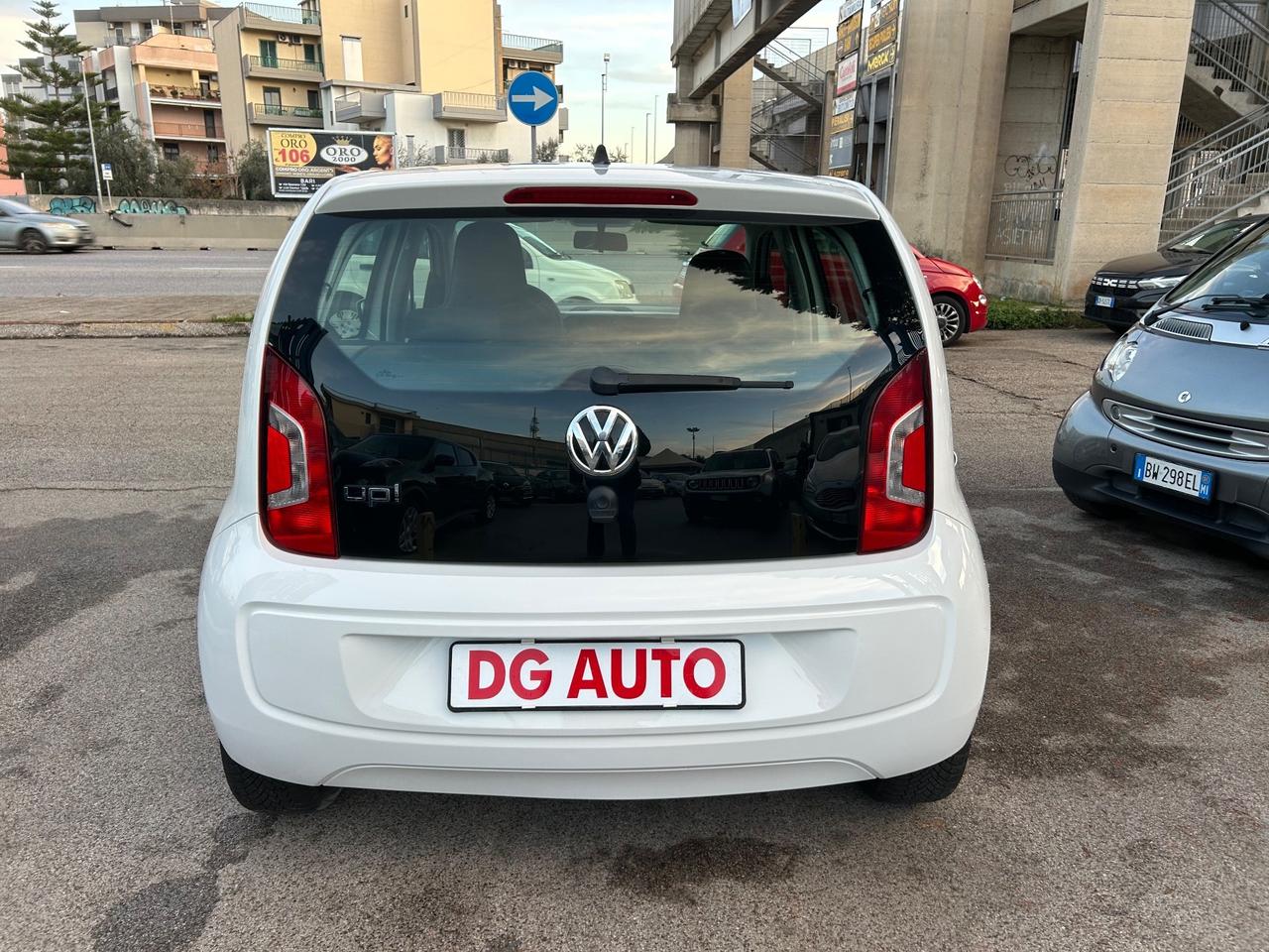 Volkswagen Up 1.0 benzina 75 cavalli 2012