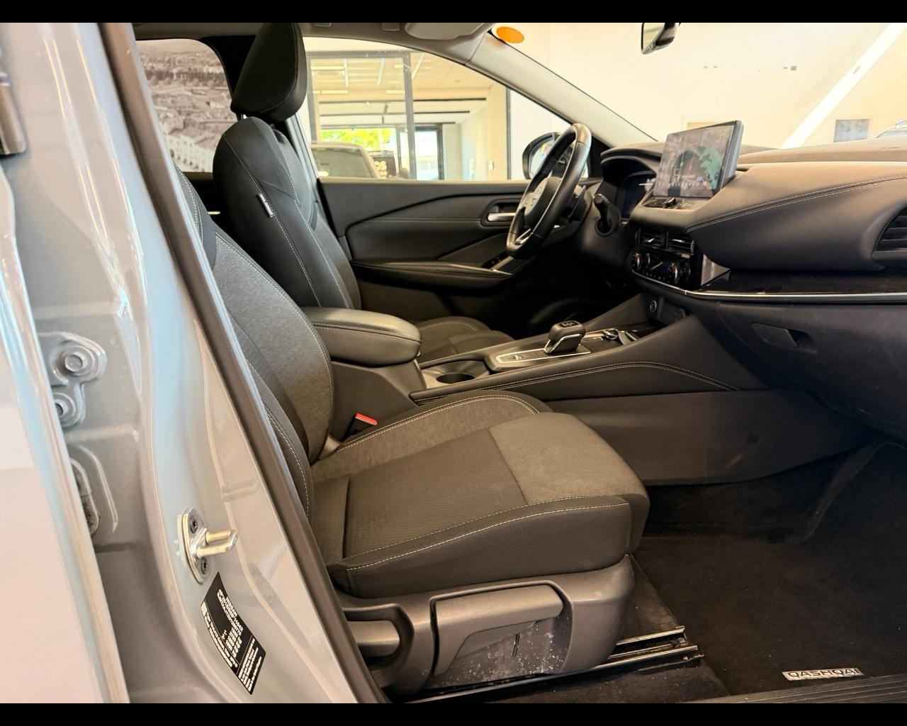 NISSAN Qashqai 3ª serie - Qashqai MHEV 158 CV Xtronic N-Connecta