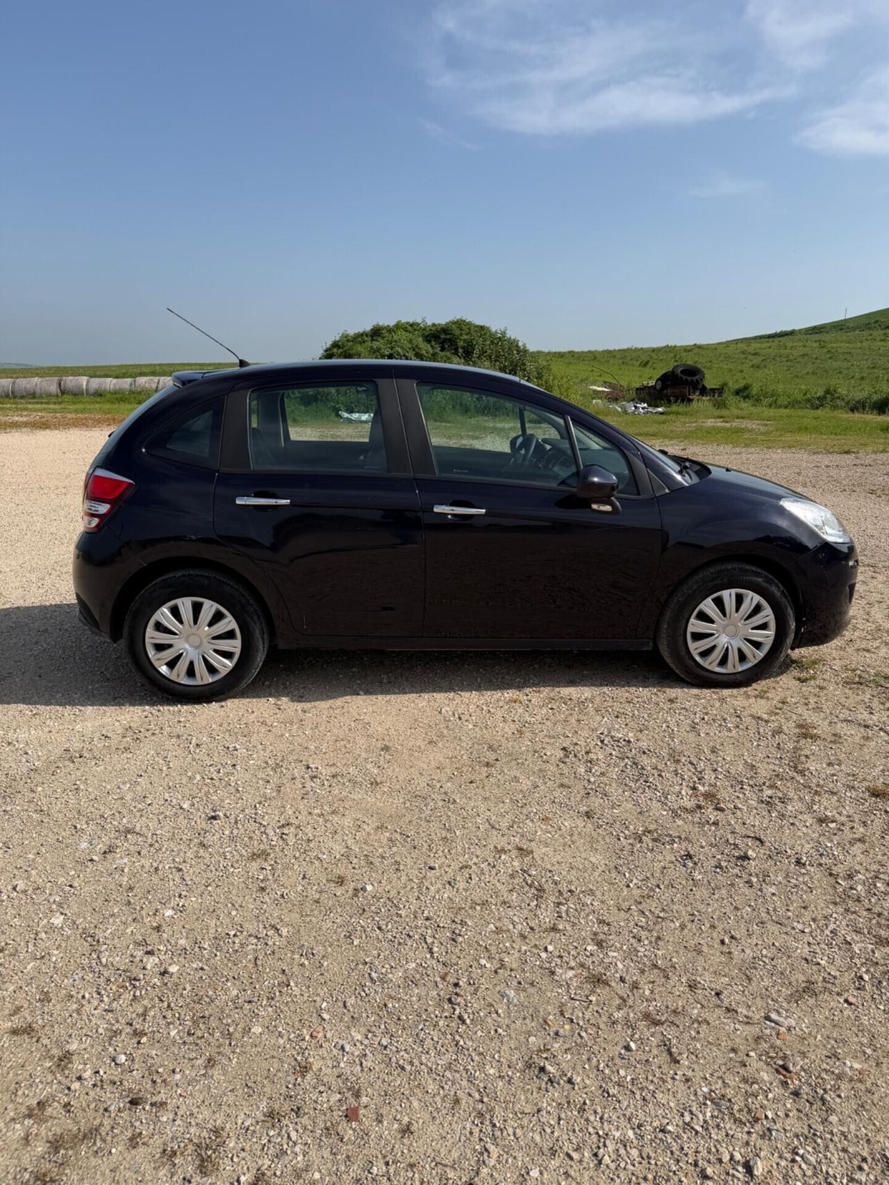 Neopatentati-Citroen C3 1.4 HDi 70 Seduction