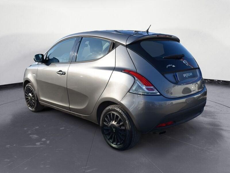 Lancia Ypsilon Ypsilon 1.2 8v Gold ecochic Gpl 69cv