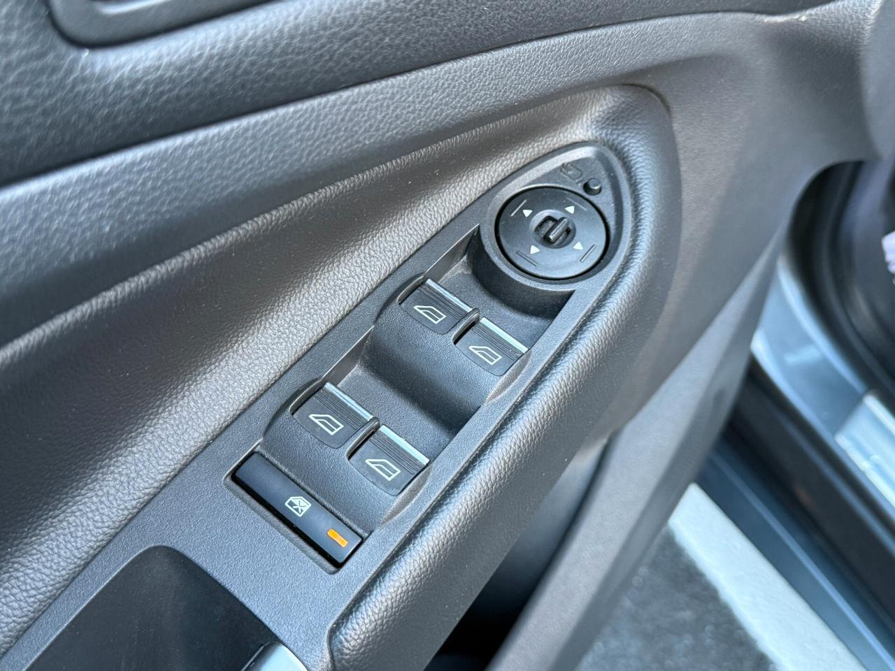 Ford Kuga 1.5 TDCI 120CV ST-Line NAVI CAMERA 2018