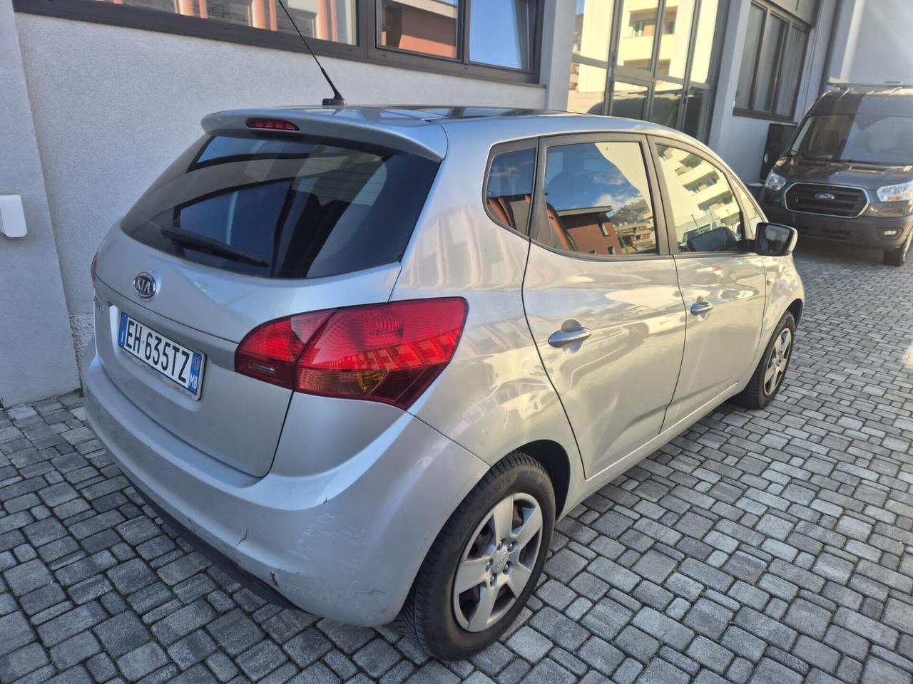 Kia Venga 1.4 80000KM OK NEOPATENTATI