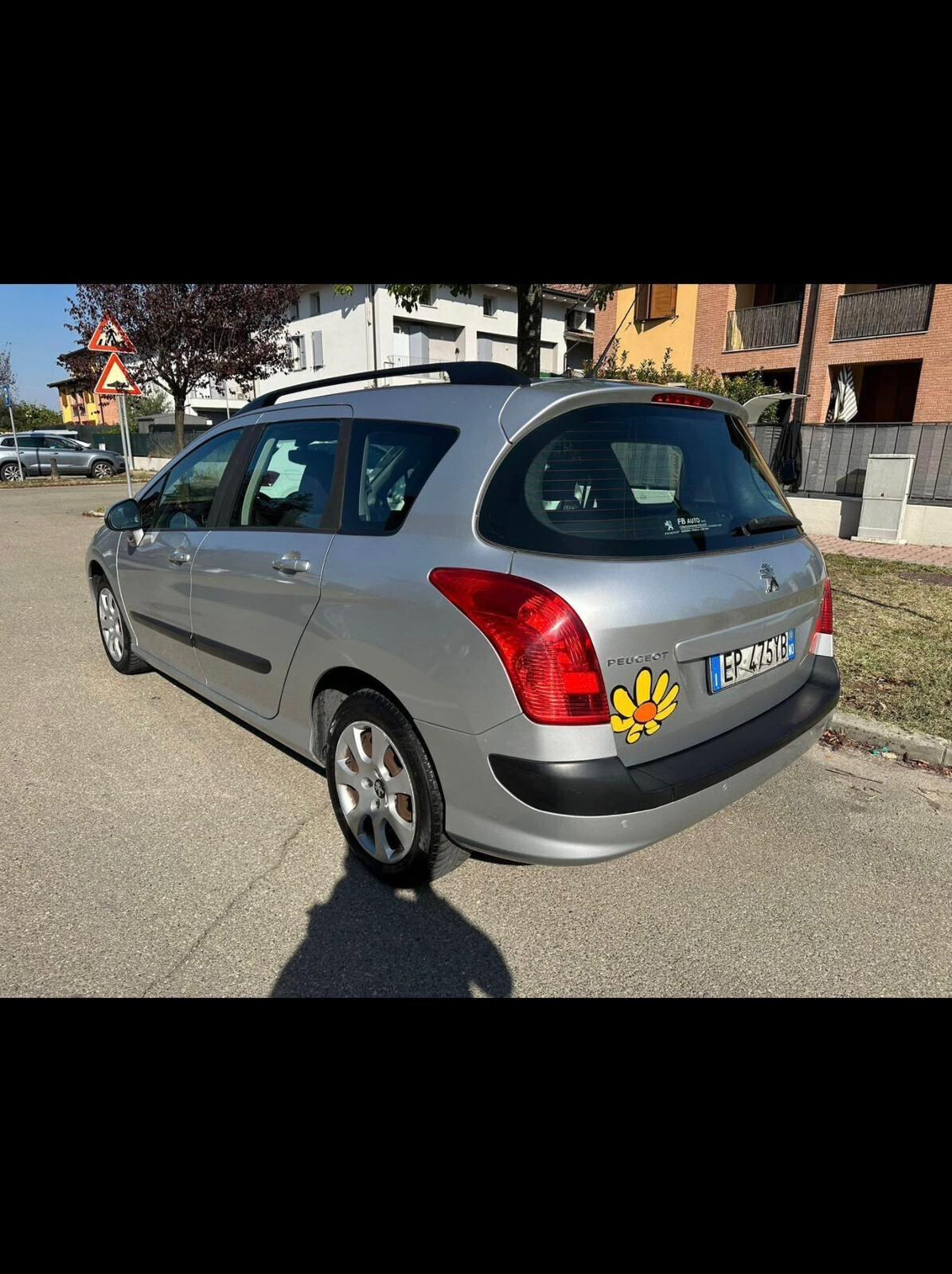 Peugeot 308 1.6 8V HDi 93CV SW Access Mix