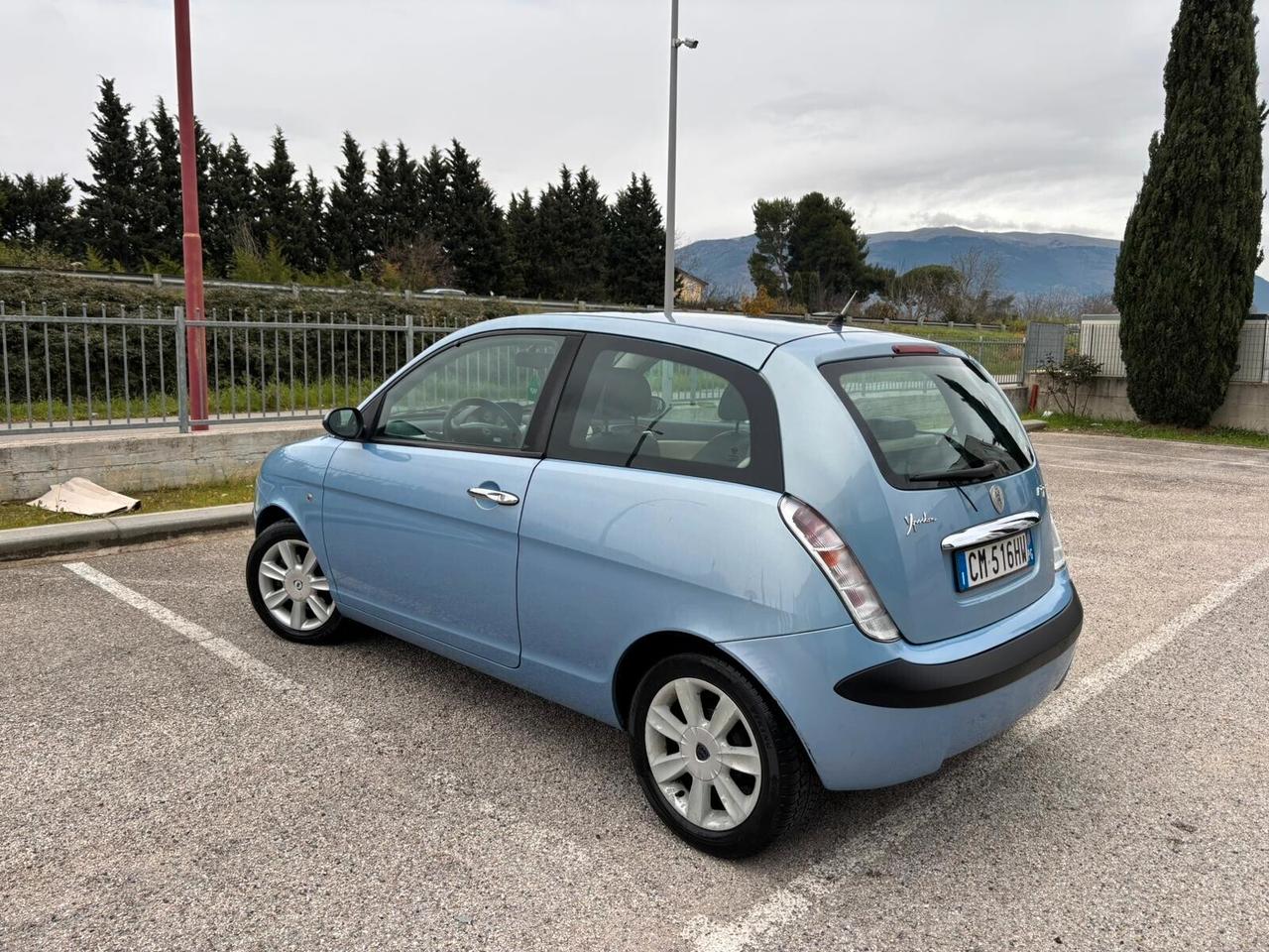 Lancia Ypsilon 1.3 Multijet 16V Argento