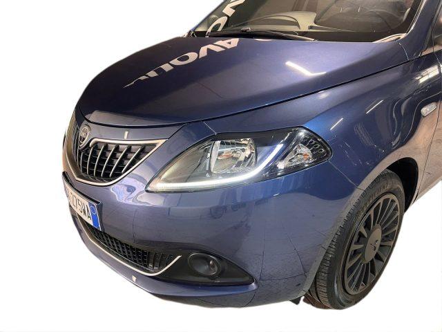 LANCIA Ypsilon 1.0 FireFly 5 porte S&S Hybrid Silver