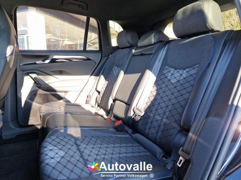 Volkswagen Tiguan 2.0 TDI 150 CV EVO SCR DSG R-Line