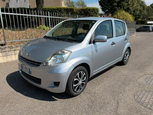 Daihatsu Sirion 1.0 Sho Gpl