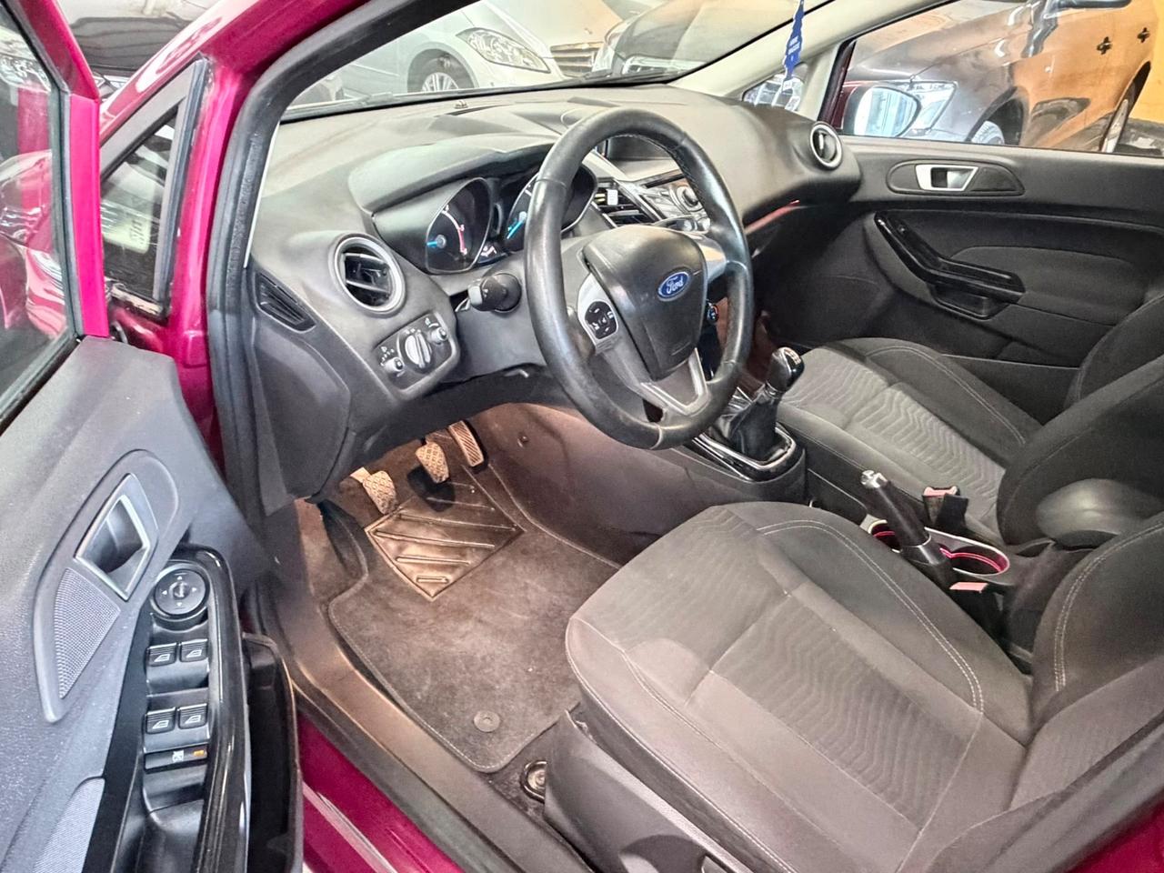 Ford Fiesta 1.5 TDCi 75CV 5 porte Titanium