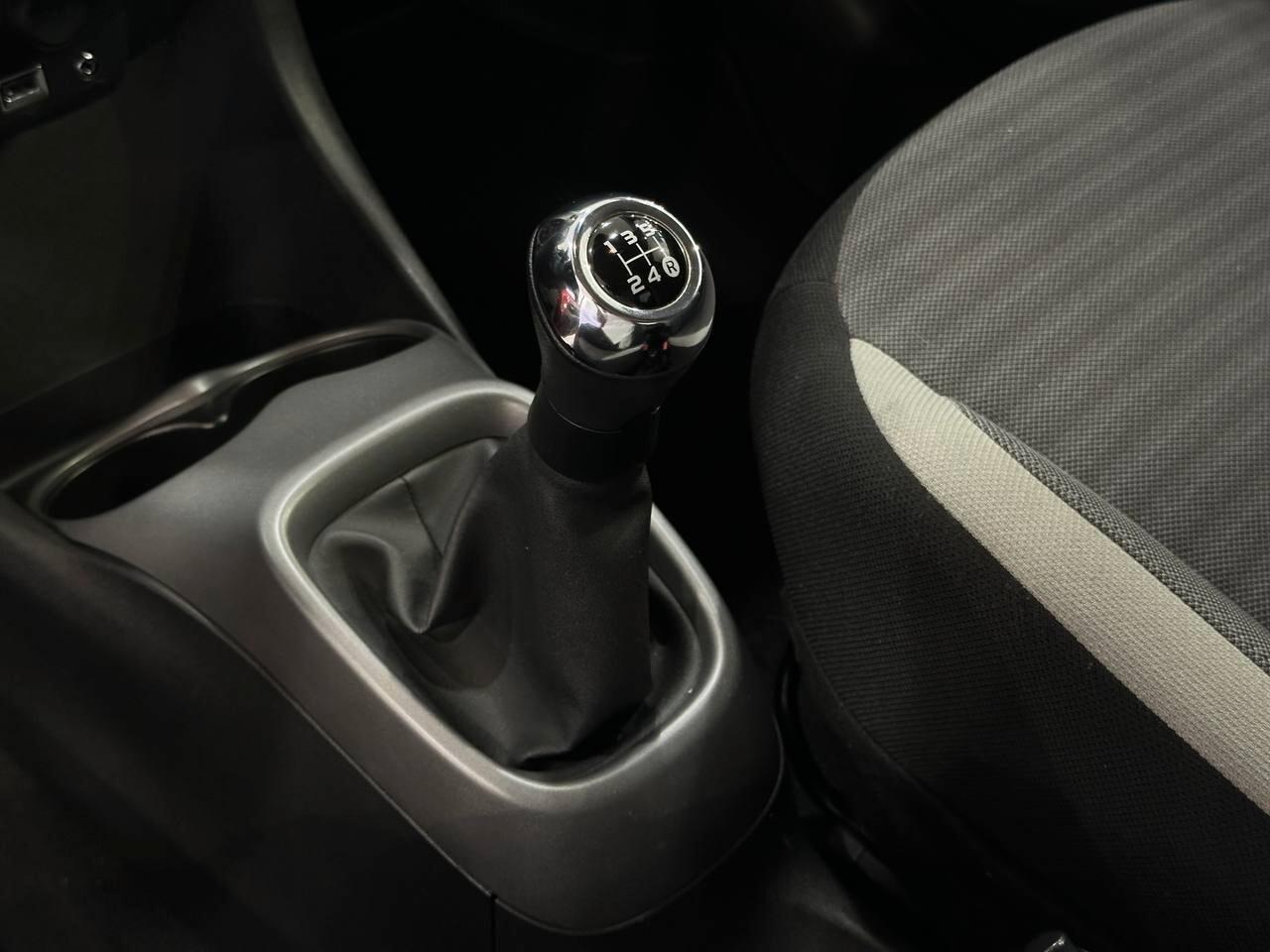 Toyota Aygo Connect 1.0 VVT-i 72 CV 5 porte x-clusiv perfetta