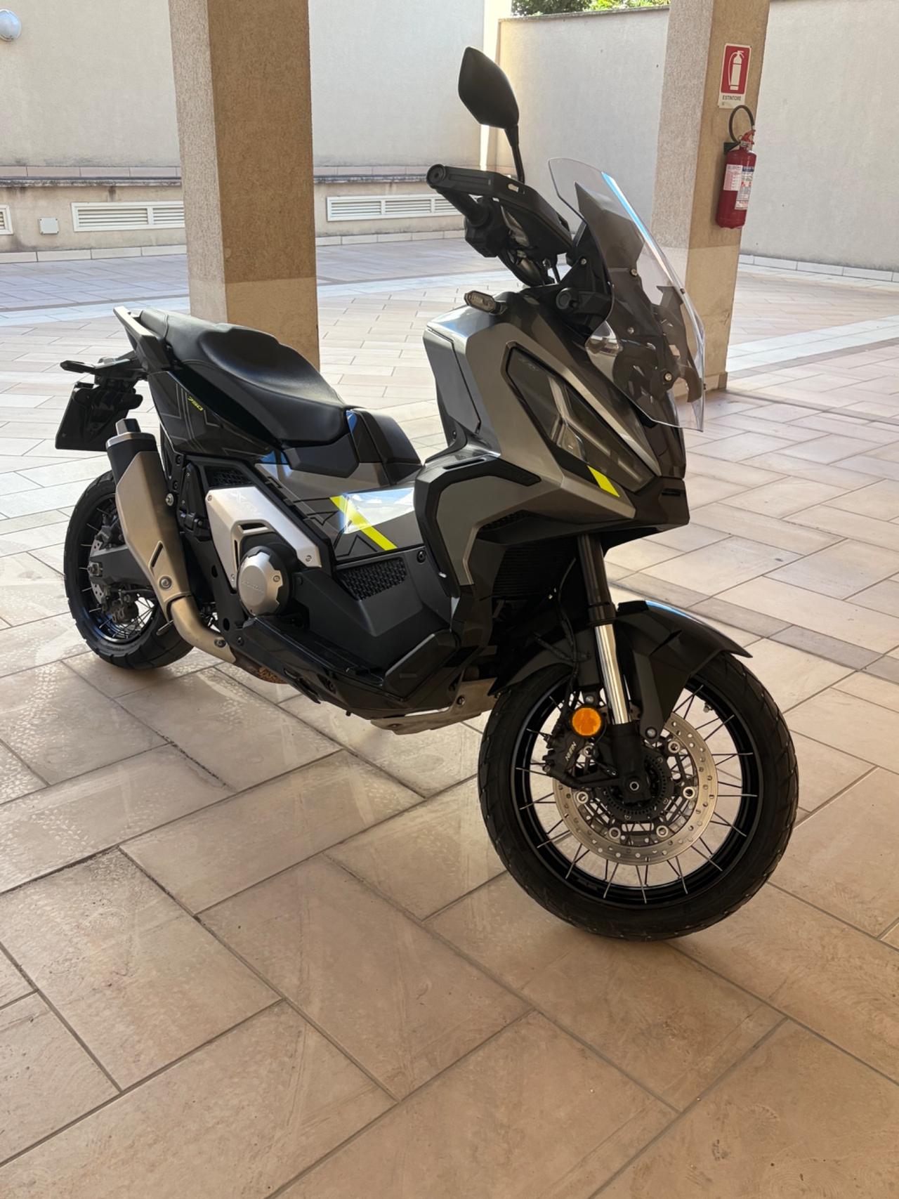 Honda X-ADV 750 X adv