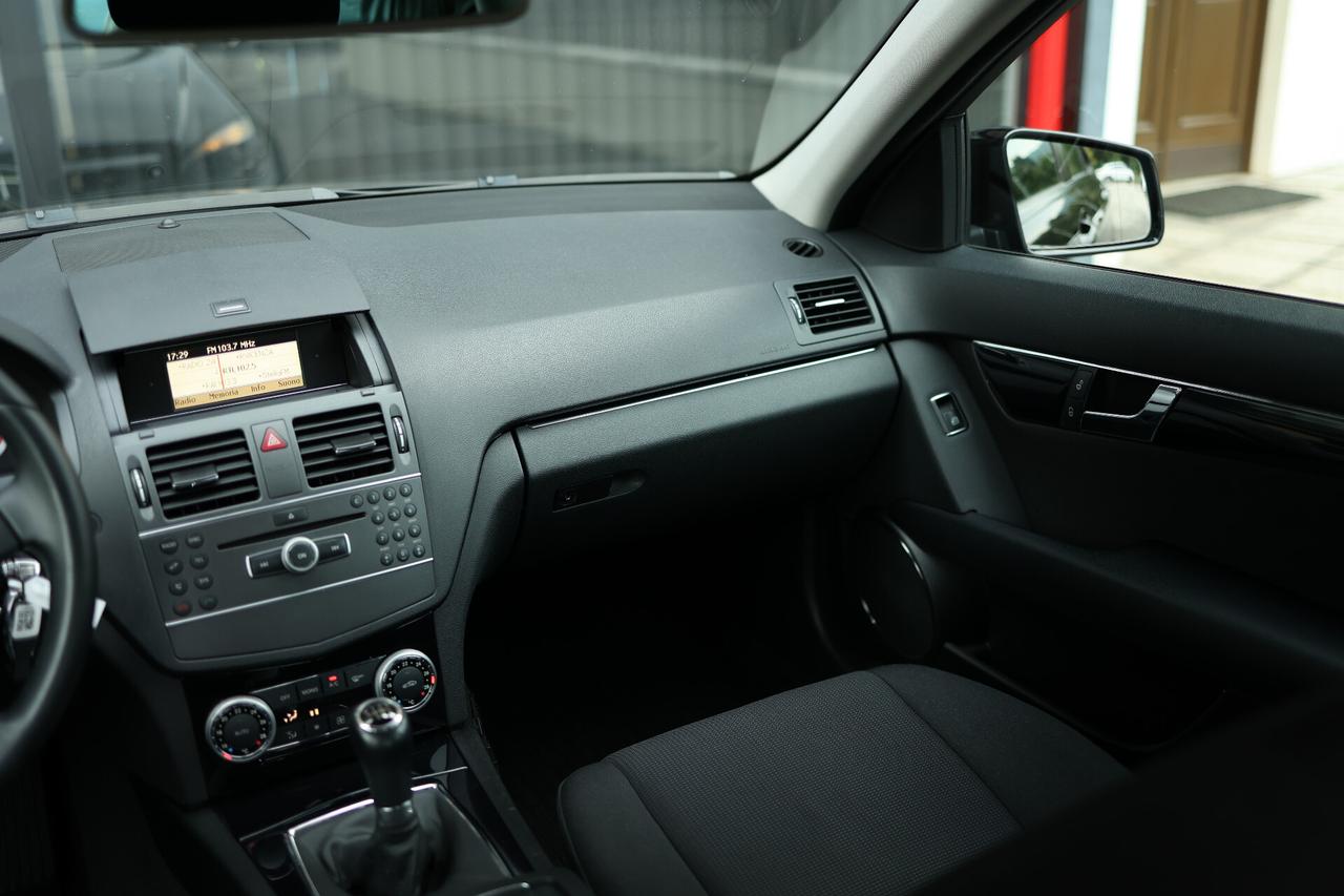 Mercedes-benz C 200 CDI BlueEFFICIENCY Executive