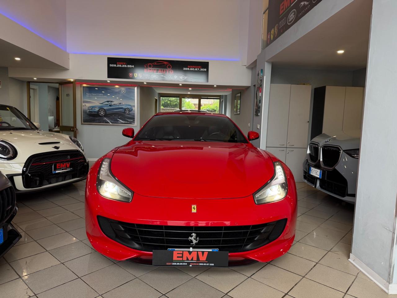 Ferrari GTC4Lusso T iva esposta