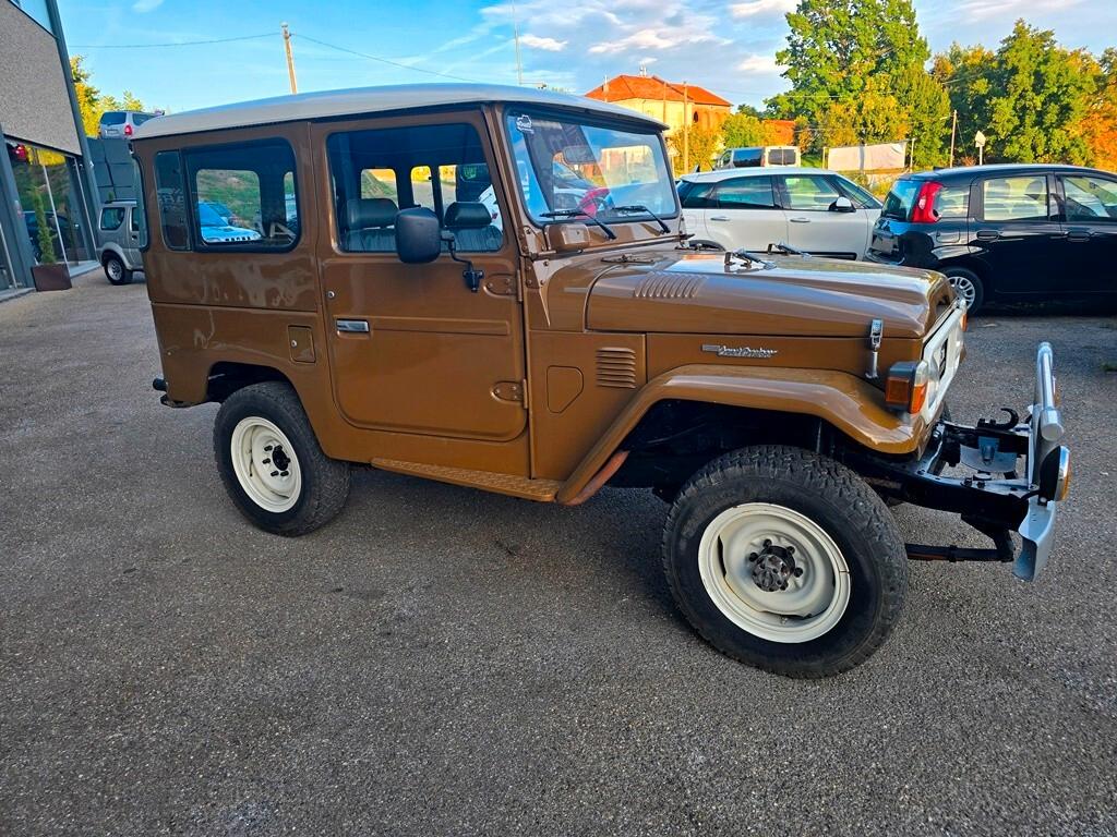 Toyota Land Cruiser BJ 40 3.0D