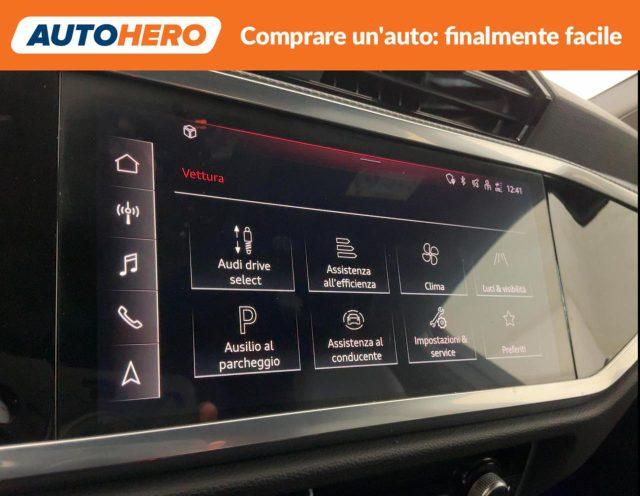 AUDI Q3 35 TDI S line edition