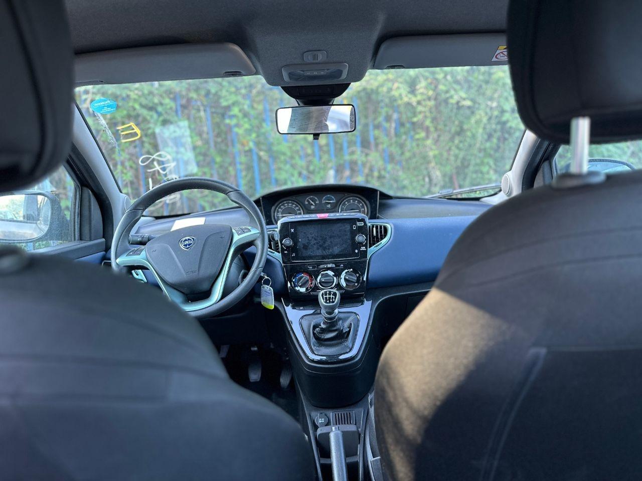 LANCIA Ypsilon III 2021 - Ypsilon 1.0 firefly hybrid Platino s&s 70cv