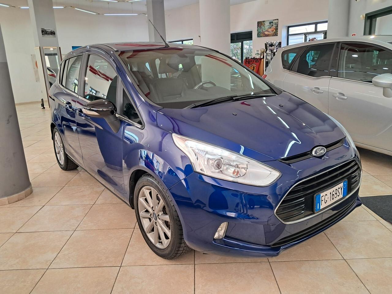 Ford B-Max 1.4 90 CV Business Titanium