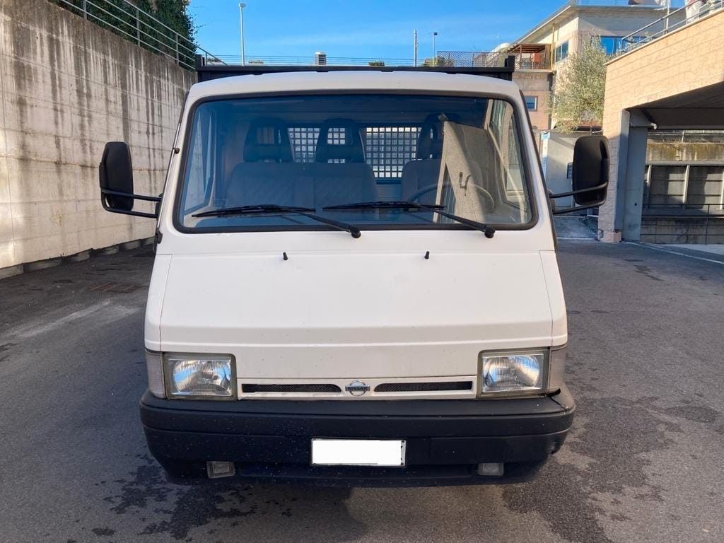 NISSAN TRADE 2.0 diesel cassonato