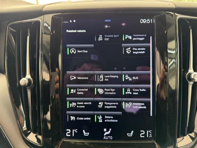 VOLVO XC60 B4 (d) 197cv Geartronic Momentum Pro