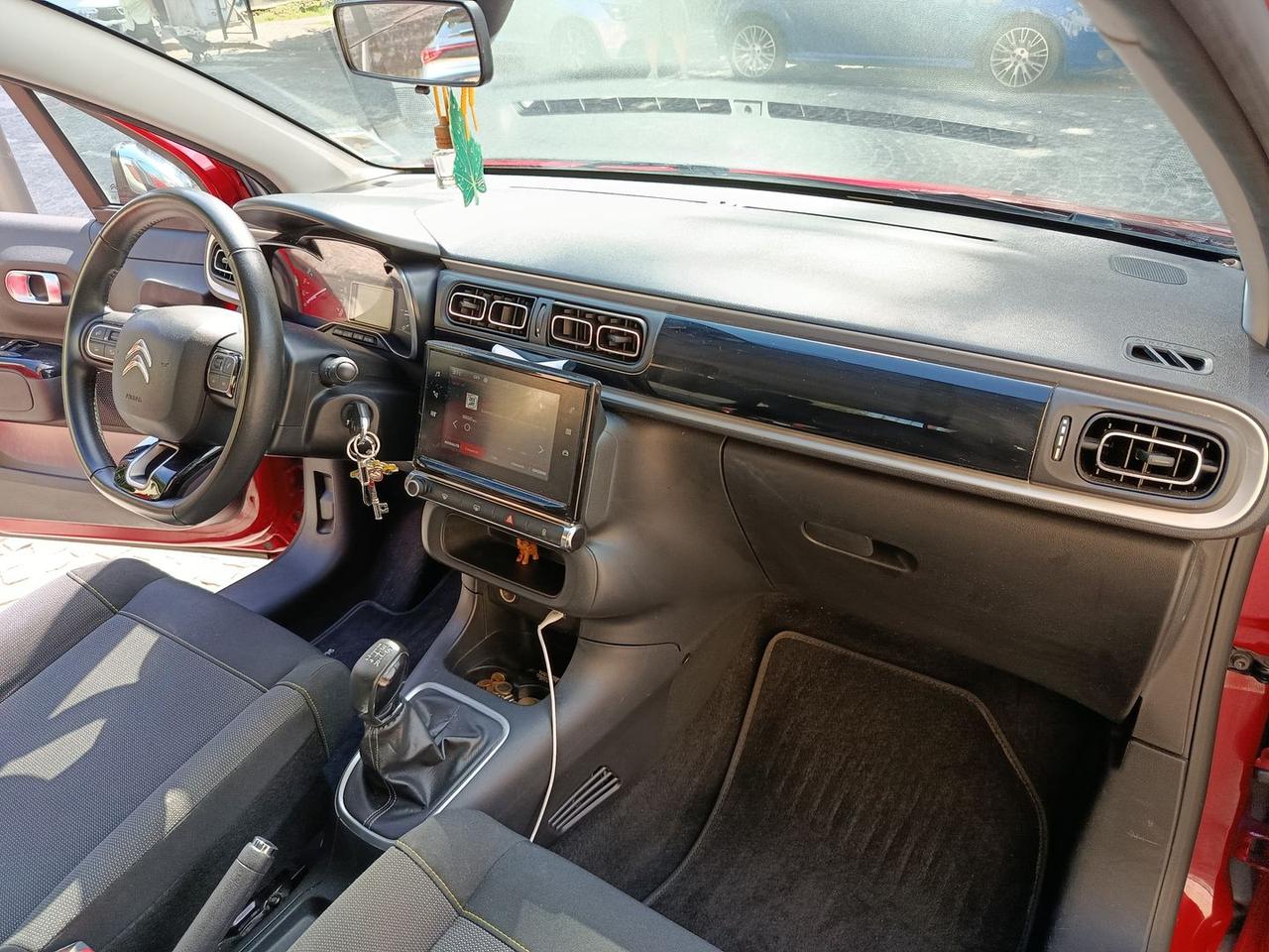 Citroen C3 1.2 PureTech 82 Shine #6692
