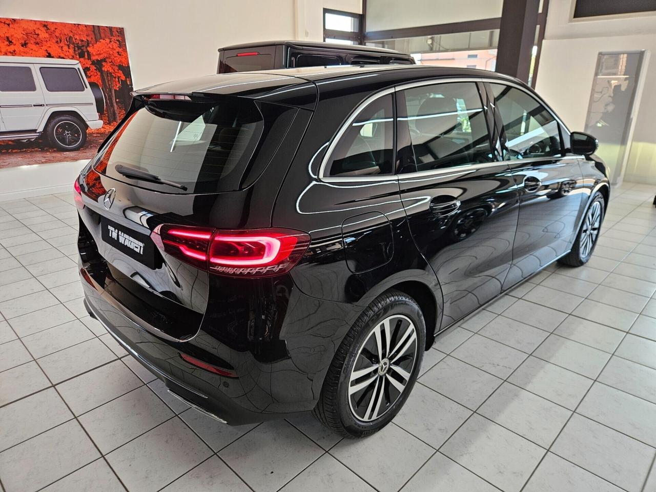 Mercedes-Benz B 250 e eq-power Business Extra auto