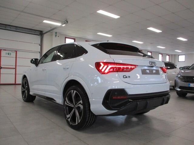 Audi Q3 SPB 35 Black Limited 2.0 TDI 150CV S-Tronic