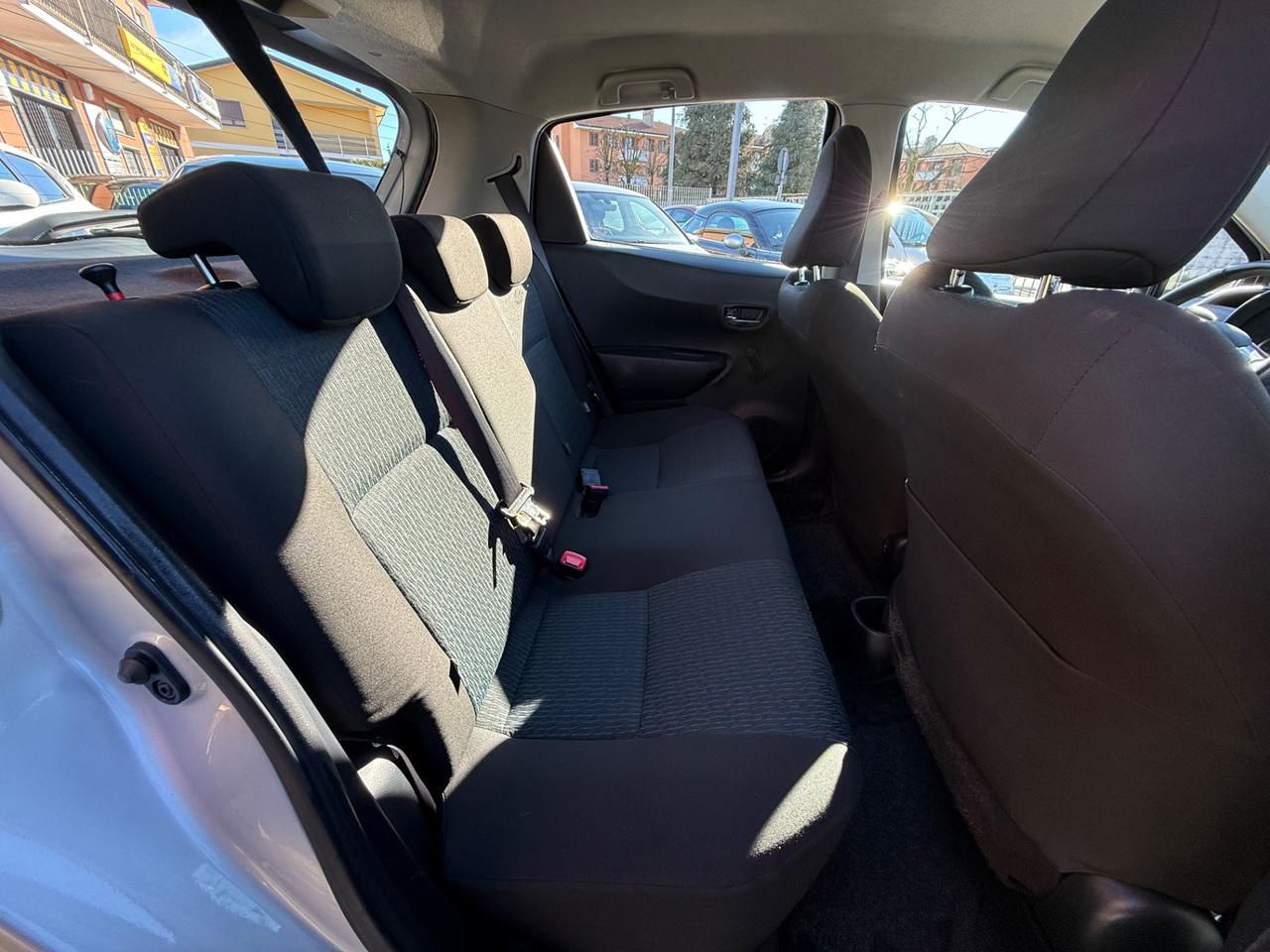 Toyota Yaris 1.3 5 porte Lounge