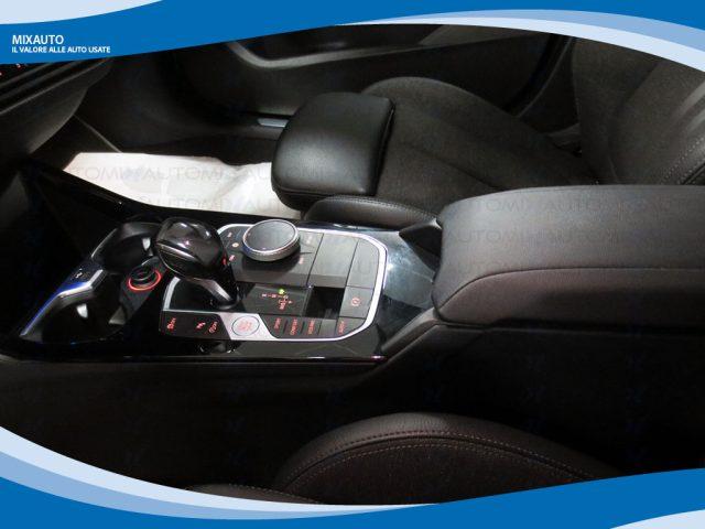 BMW 118 D 5 Porte Sport AUT EU6
