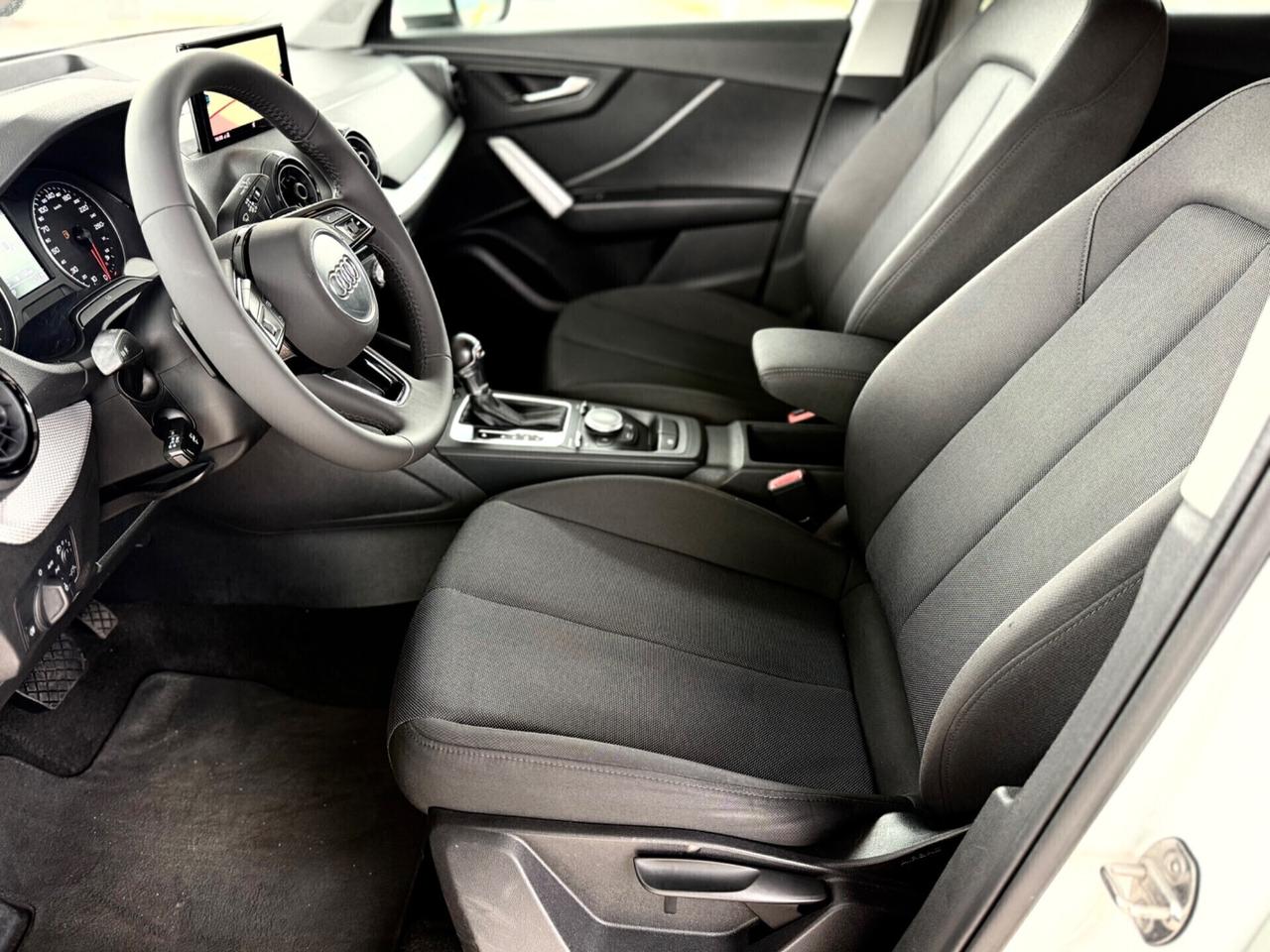 AUDIQ2 1.6 TDI S tronic *NAVI