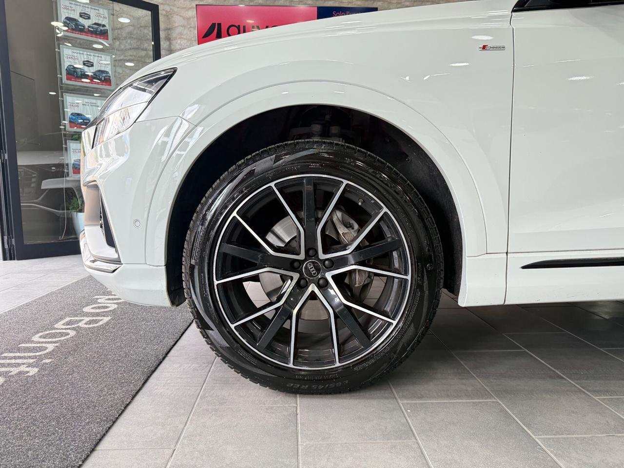 Audi Q8 50 3.0 Tdi Sport S-Line Quattro Tiptronic