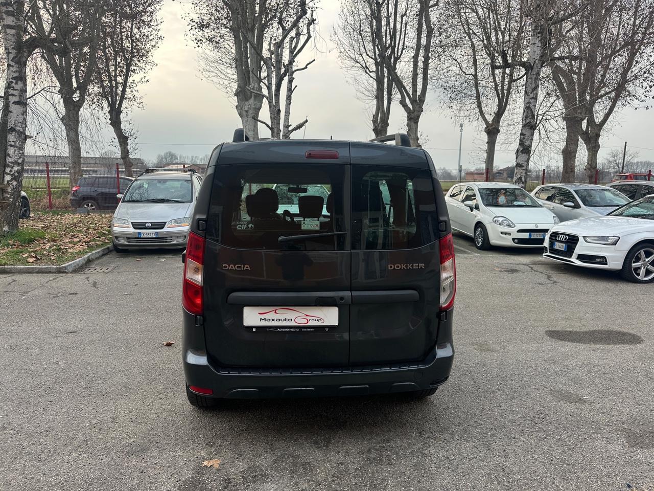 Dacia Dokker 1.6 8V 100CV Start&Stop Serie Speciale Lauréate Family