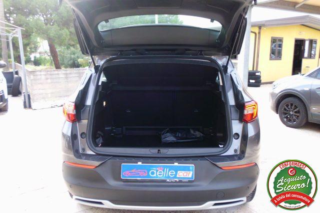 OPEL Grandland 1.5 diesel Ecotec aut. Business Elegance