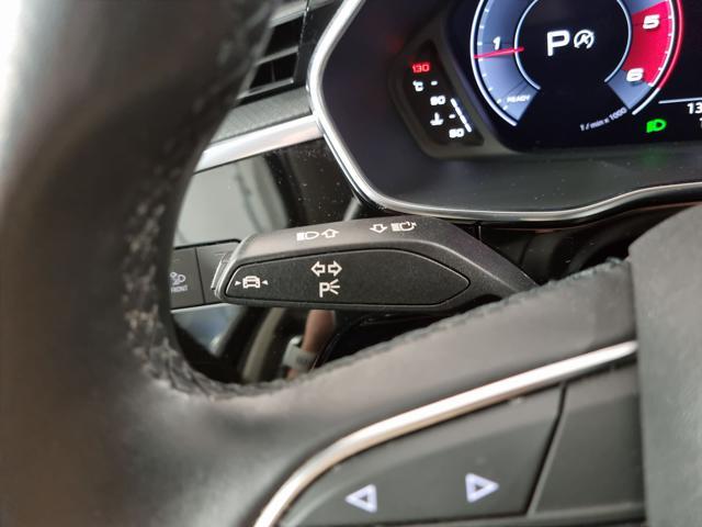 AUDI Q3 35 TDI S tronic S line edition