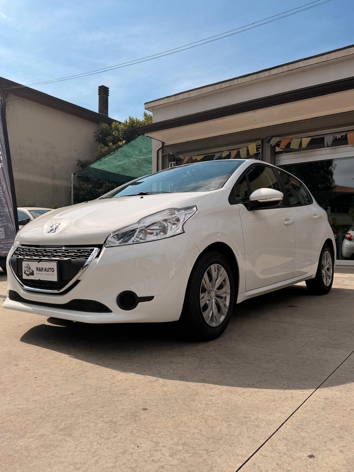 Peugeot 208 1.0 Benzina – 68 CV – Uniproprietario