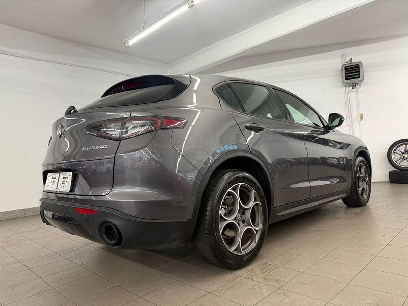 Alfa Romeo Stelvio 2.2diesel 160CV AT8 RWDSprint anche a 334€