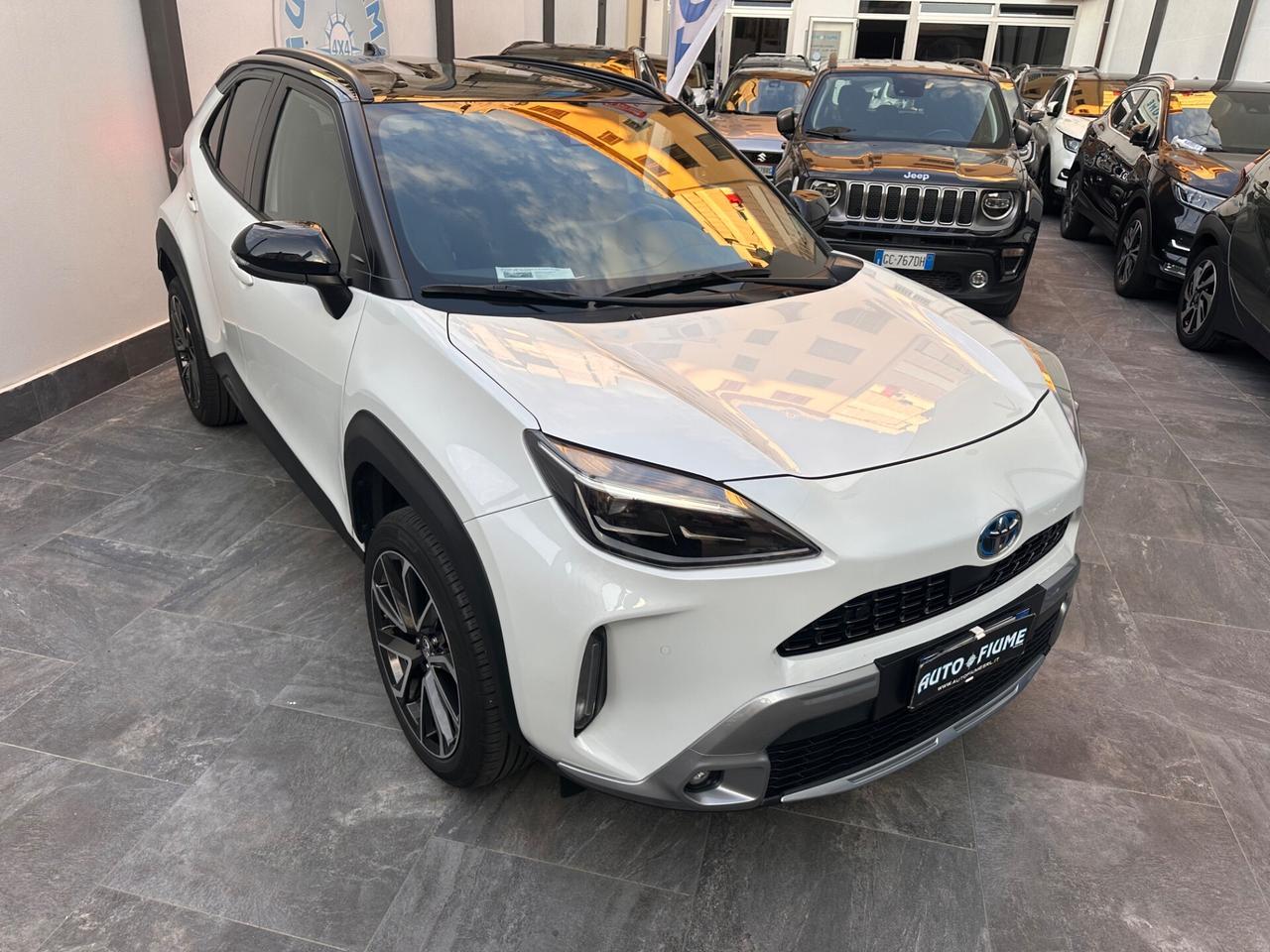 Toyota Yaris Cross 1.5 Hybrid 5p. E-CVT LOUNGE
