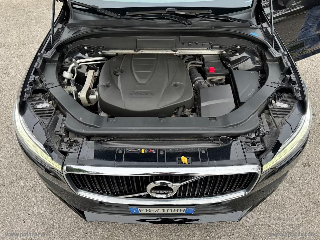 VOLVO XC60 D4 AWD Geartronic Inscription