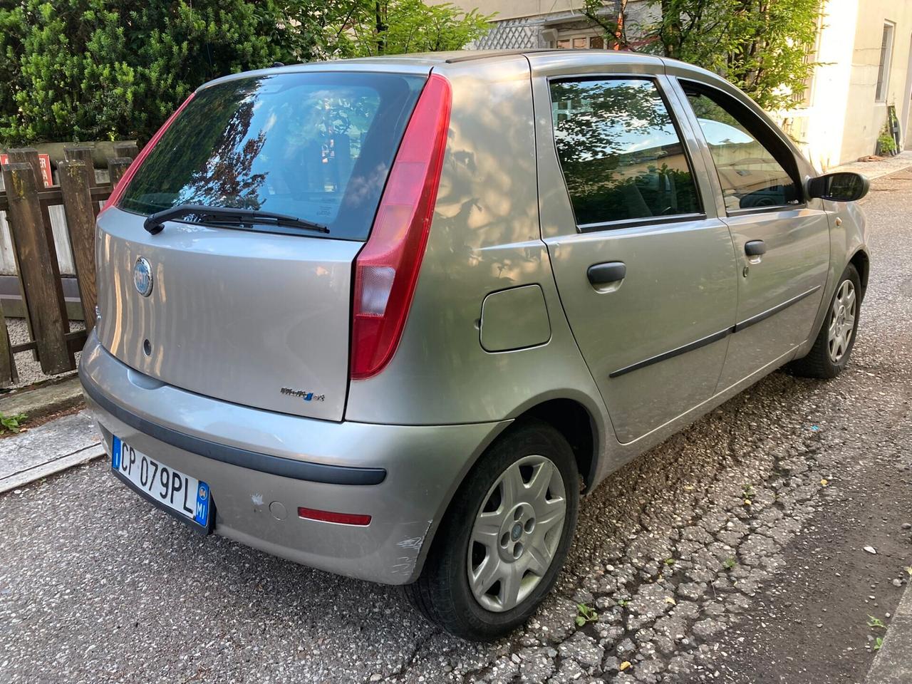 FIAT PUNTO 1.3 MJT 70CV 5PORTE CAMBIO AUTOMATICO