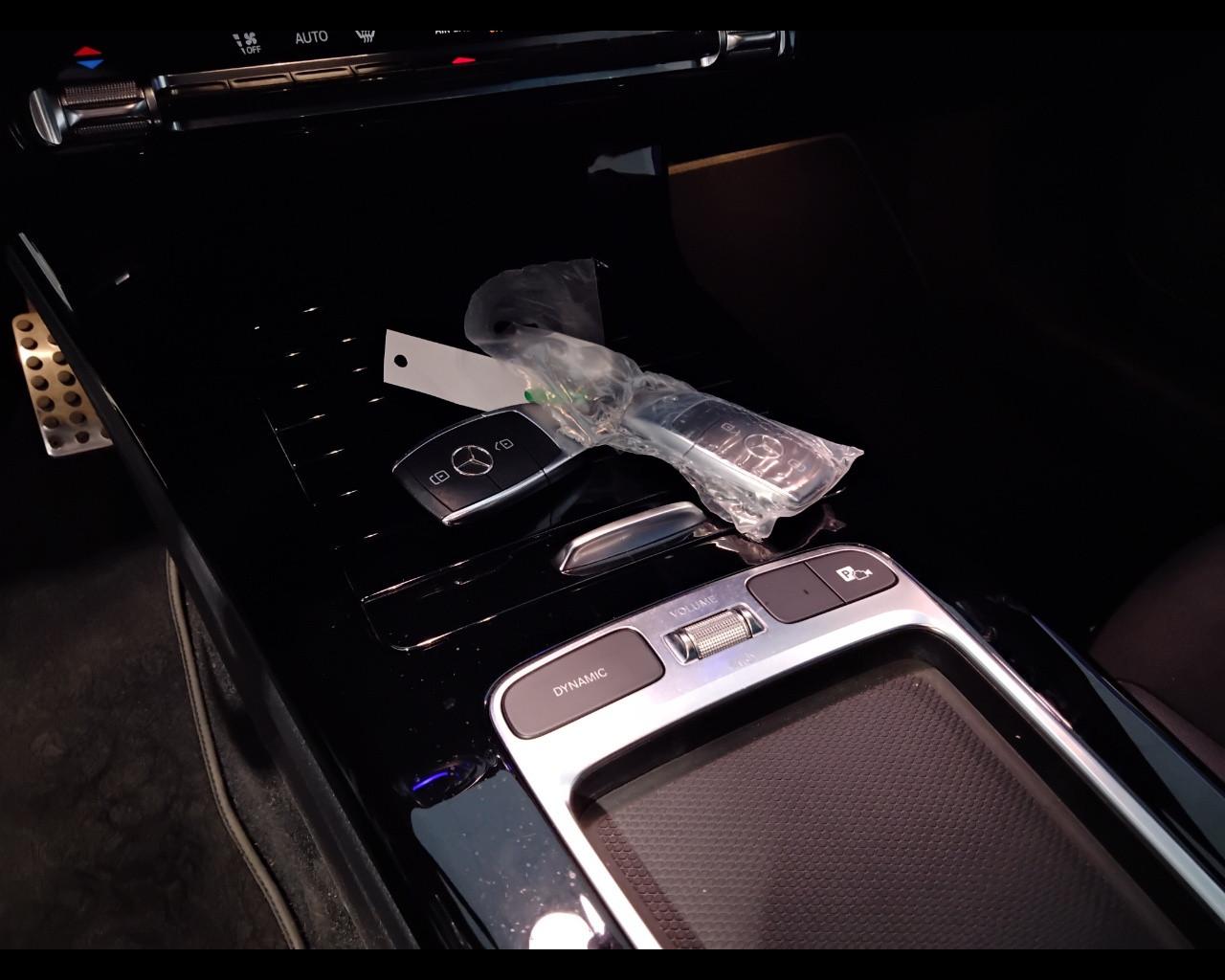 Mercedes-Benz Classe A - W177 2023 - A 200 d AMG Line Advanced Plus auto