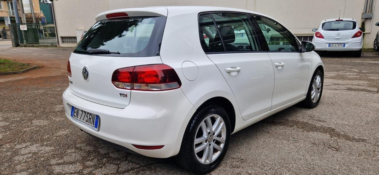 Volkswagen Golf Business 1.6 TDI 5p. Highline