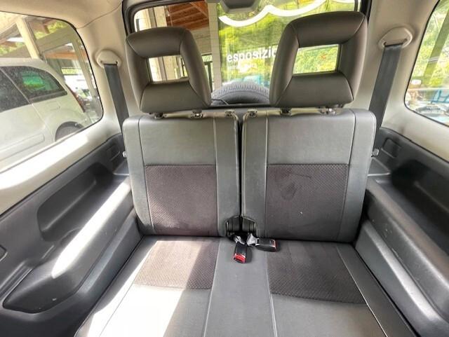 Suzuki Jimny 1.3i 16V cat 4WD JLX Più